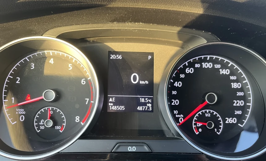Volkswagen Golf 2018 Gasoline Automatic Image 7