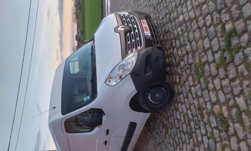 Renault Master 2017 Diesel Manual Image 5