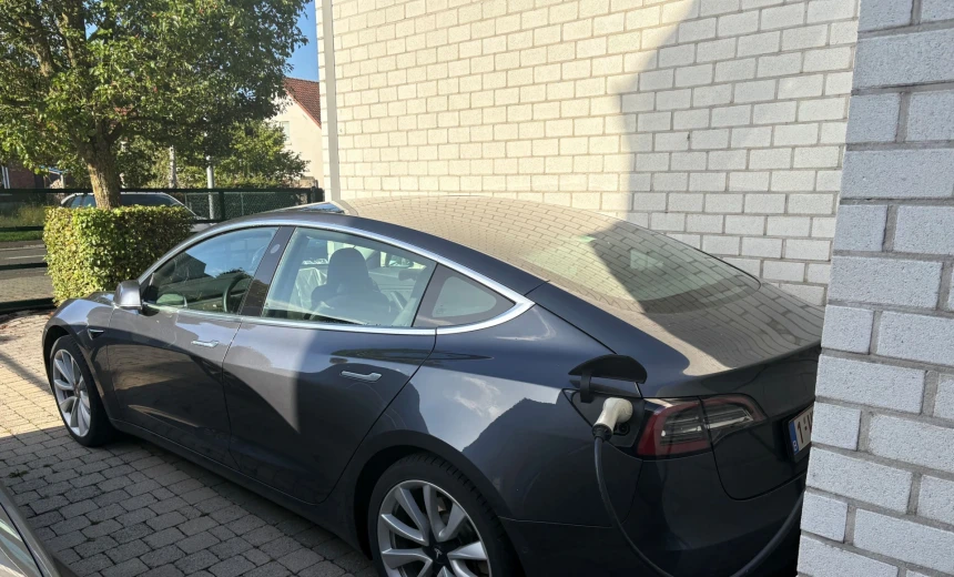 Tesla Model 3 2019 Electric Automatic Image 3