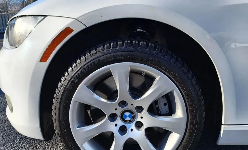 BMW Active Hybrid 3 2006 Gasoline Automatic Image 5