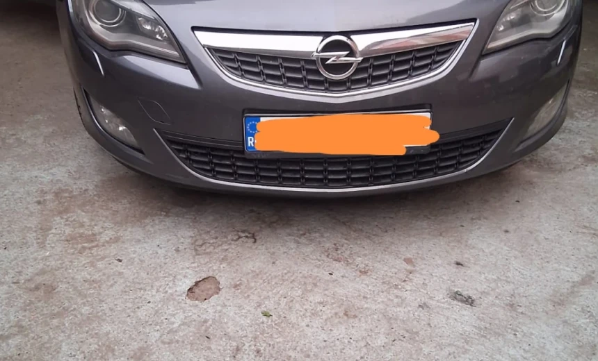Opel Astra 2011 Gasoline Manual Image 0