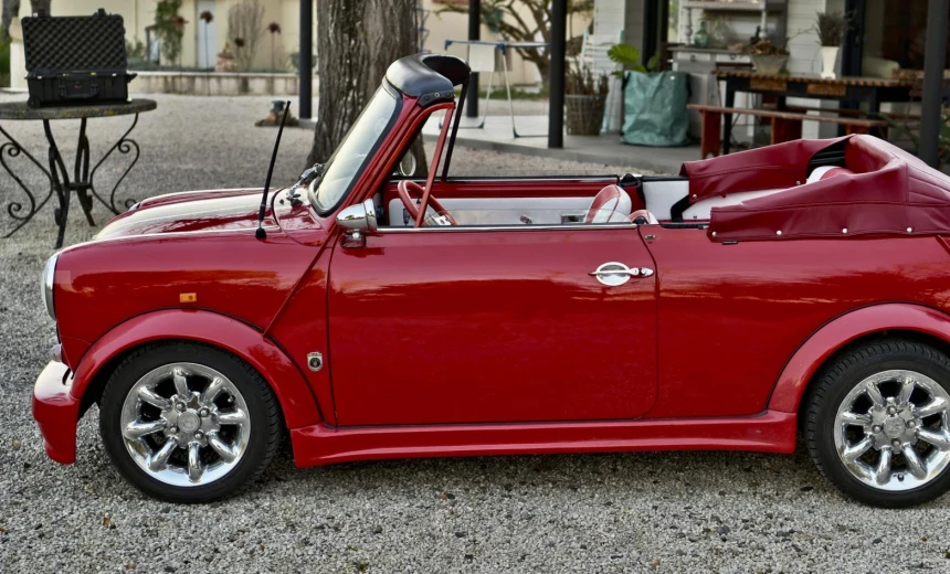 MINI Cooper S 1985 Gasoline Manual Image 3