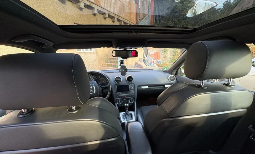 Audi A3 2010 Gasoline Automatic Image 1