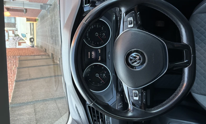 Volkswagen Tiguan 2019 Gasoline Automatic Image 5