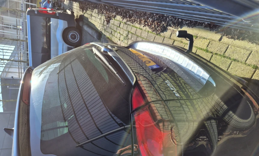 Opel Zafira Tourer 2014 Gasoline Manual Image 3