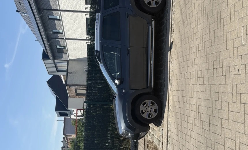 Dacia Duster 2015 Gasoline Manual Image 0