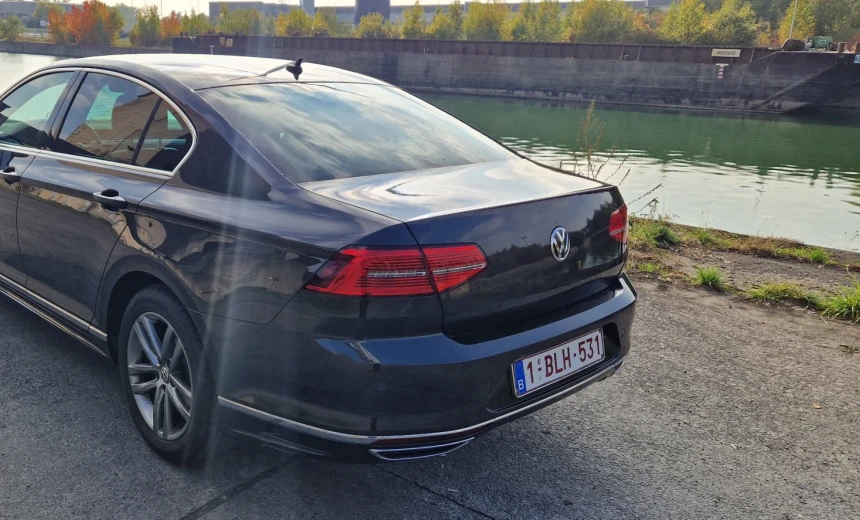 Volkswagen Passat 2018 Diesel Automatic Image 5