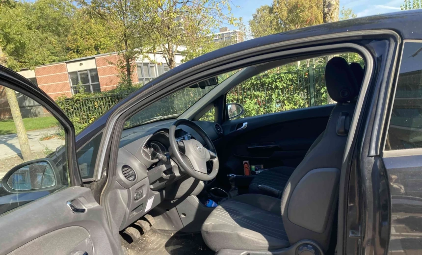 Opel Corsa 2010 Diesel Manual Image 2