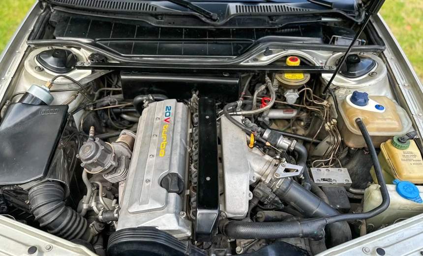 Audi S4 1992 Gasoline Automatic Image 9