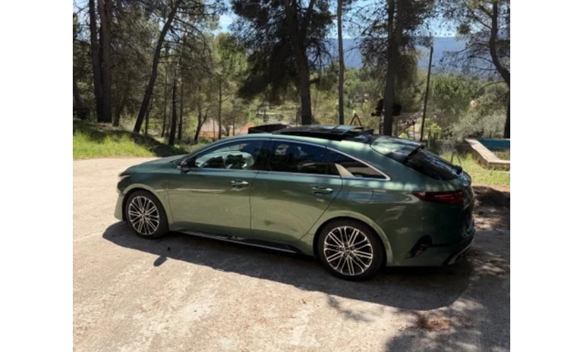 Kia ProCeed / pro_cee'd 2023 Gasoline Automatic Image 0