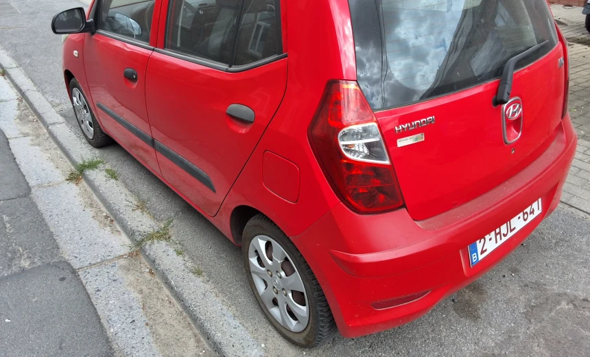 Hyundai i10 2012 Gasoline Manual Image 3