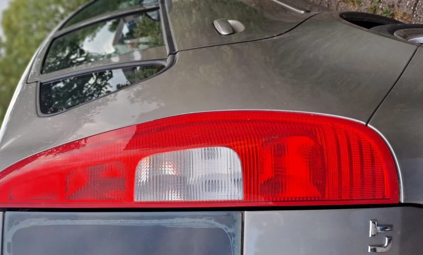 Mitsubishi Colt 2008 Gasoline Manual Image 2