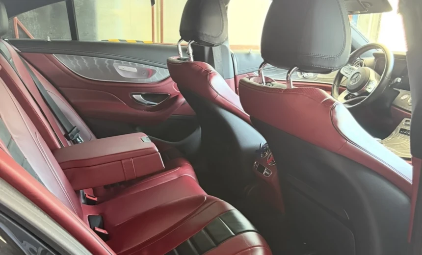 Mercedes-Benz CLS 300 2018 Diesel Automatic Image 12