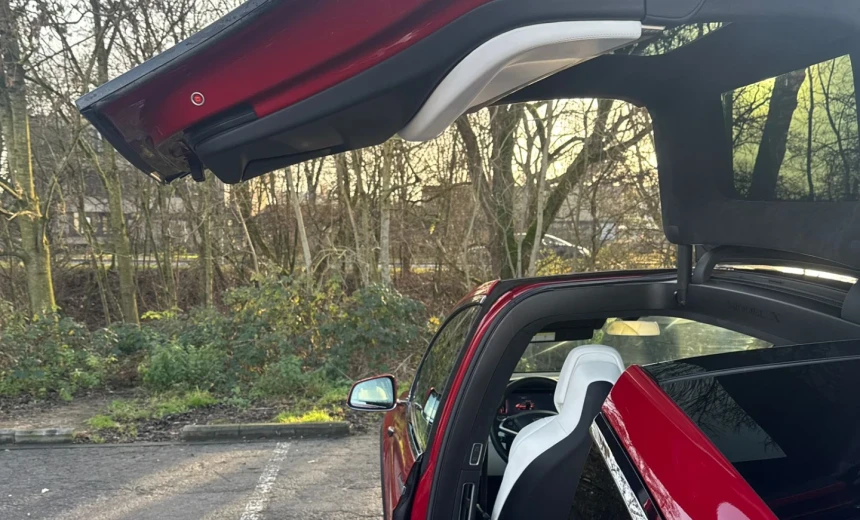 Tesla Model X 2017 Electric Automatic Image 1