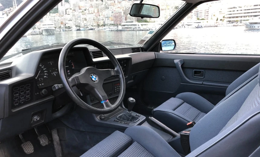 BMW M6 1985 Gasoline Manual Image 7