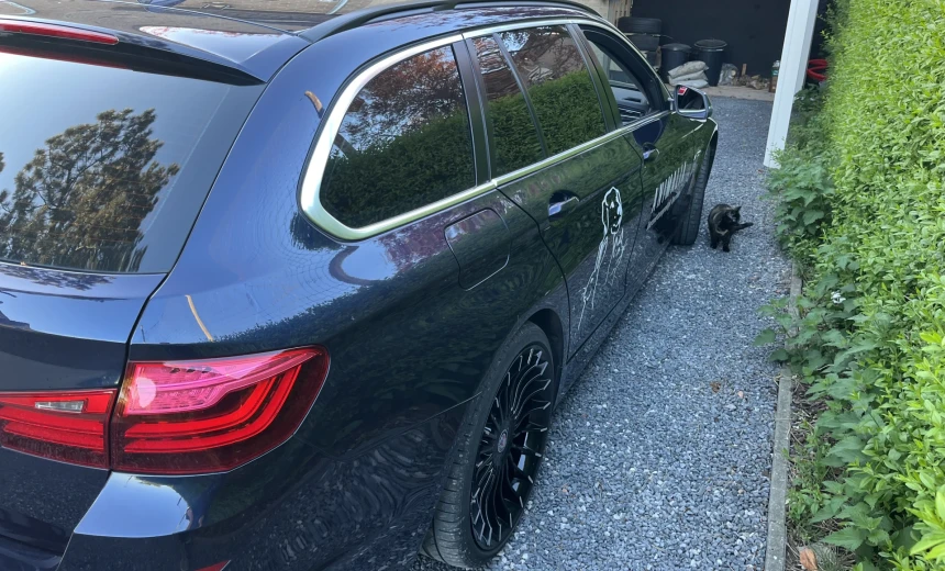 BMW 518 2014 Diesel Automatic Image 3