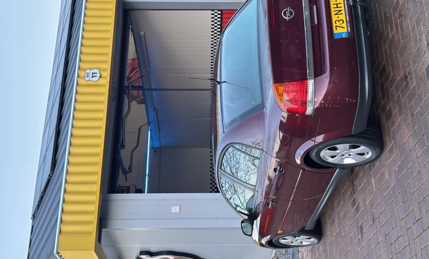 Opel Vectra 2003 Gasoline Manual Image 2