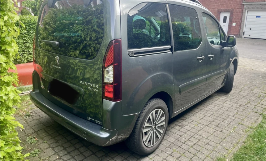 Peugeot Partner 2017 Gasoline Manual Image 1