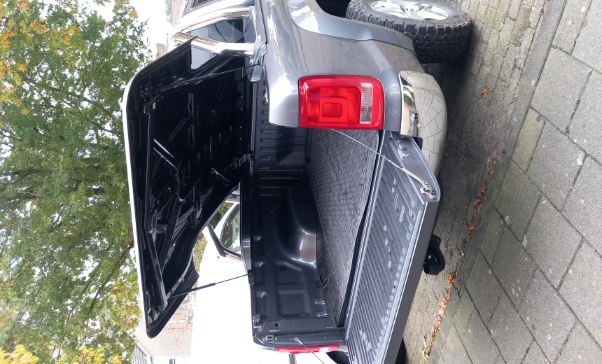 Volkswagen Amarok 2011 Diesel Manual Image 3