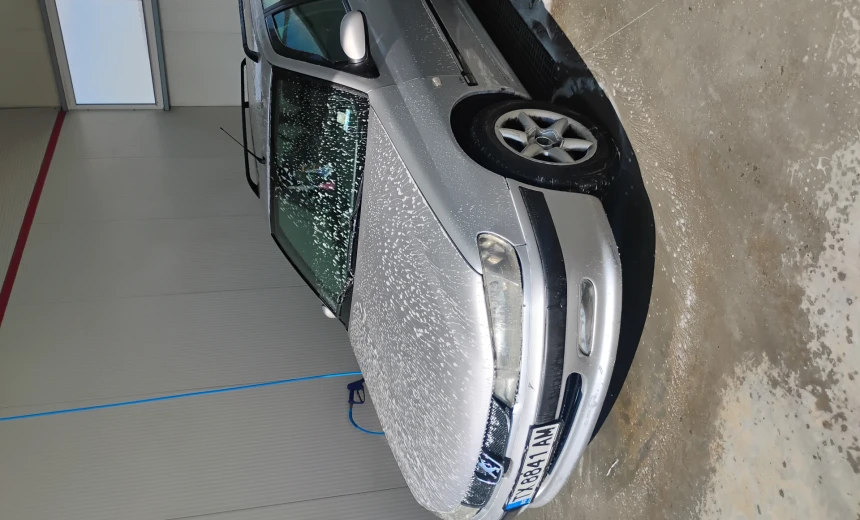 Peugeot 406 1999 Diesel Manual Image 1