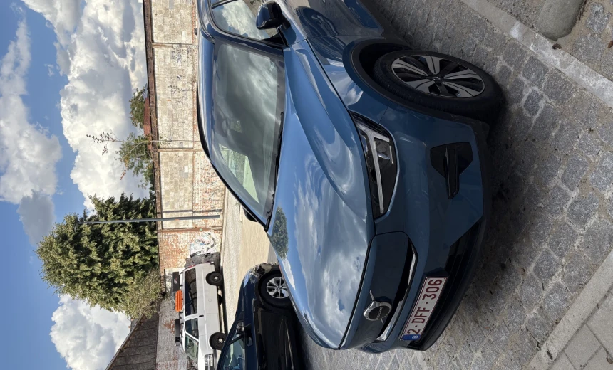 Volvo XC40 2022 Electric Automatic Image 4