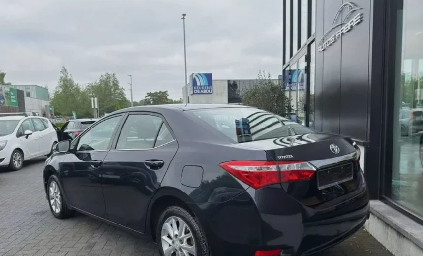 Toyota Corolla 2013 Gasoline Automatic Image 0