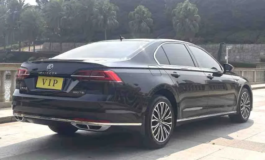 Volkswagen Phaeton 2021 Gasoline Automatic Image 7