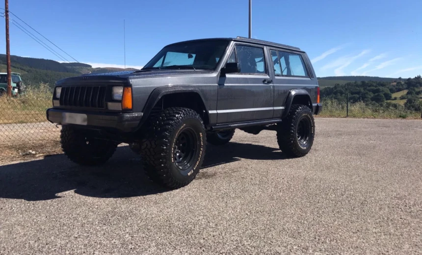 Jeep Cherokee 1990 Gasoline Manual Image 0