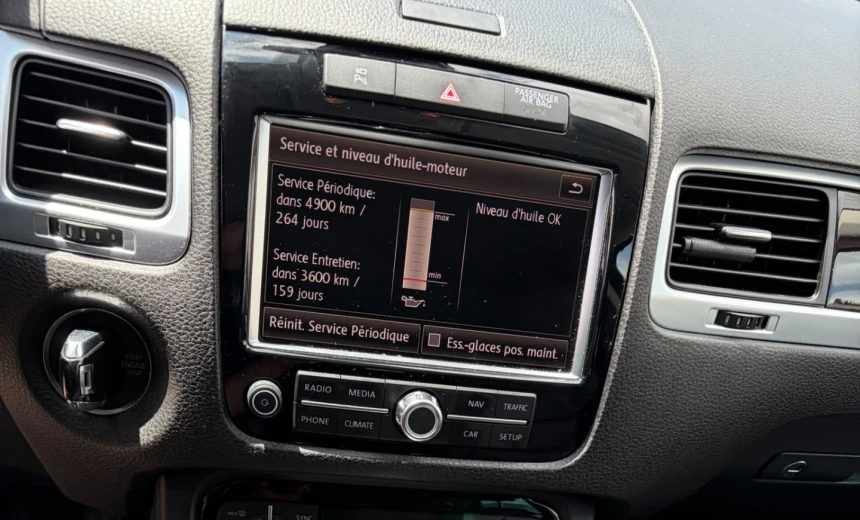 Volkswagen Touareg 2012 Diesel Automatic Image 15