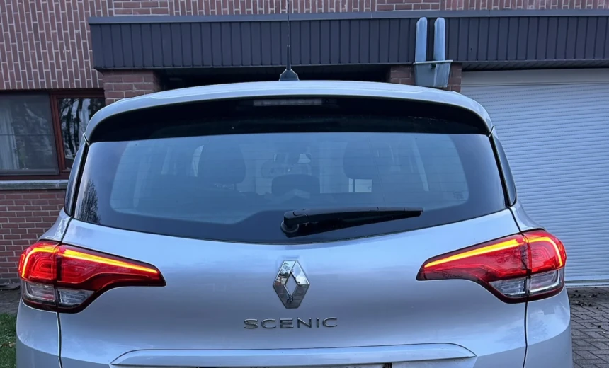 Renault Scenic 2017 Gasoline Manual Image 3
