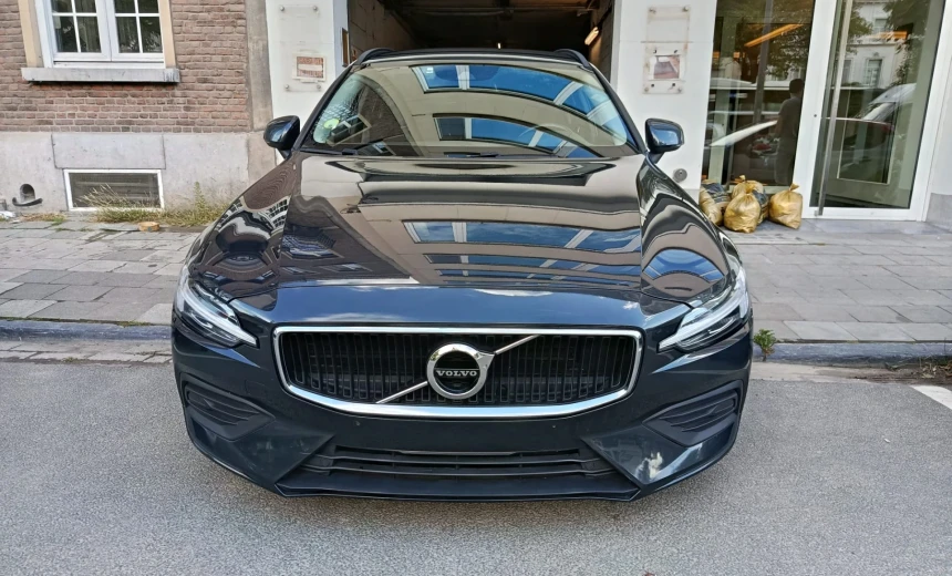 Volvo V60 2020 Diesel Manual Image 0