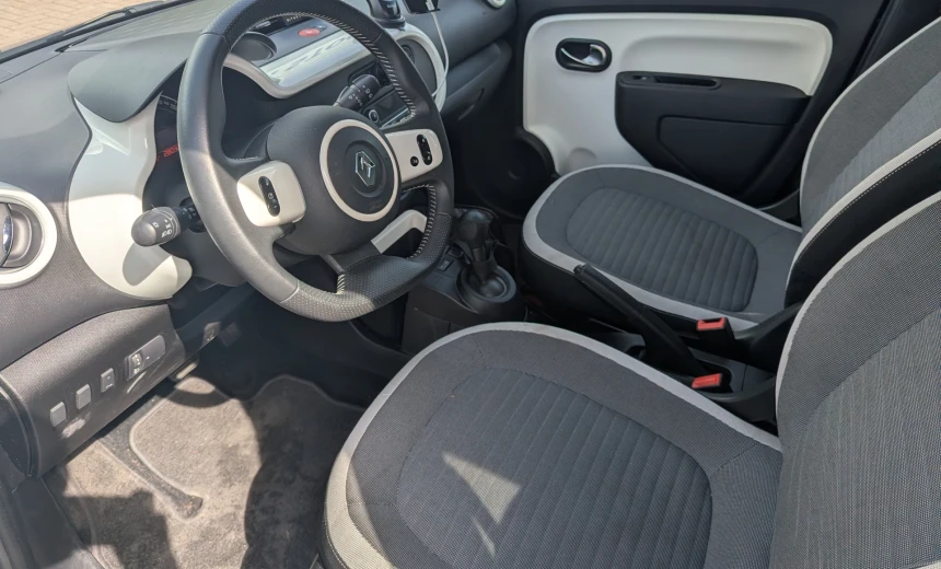 Renault Twingo 2018 Gasoline Automatic Image 4
