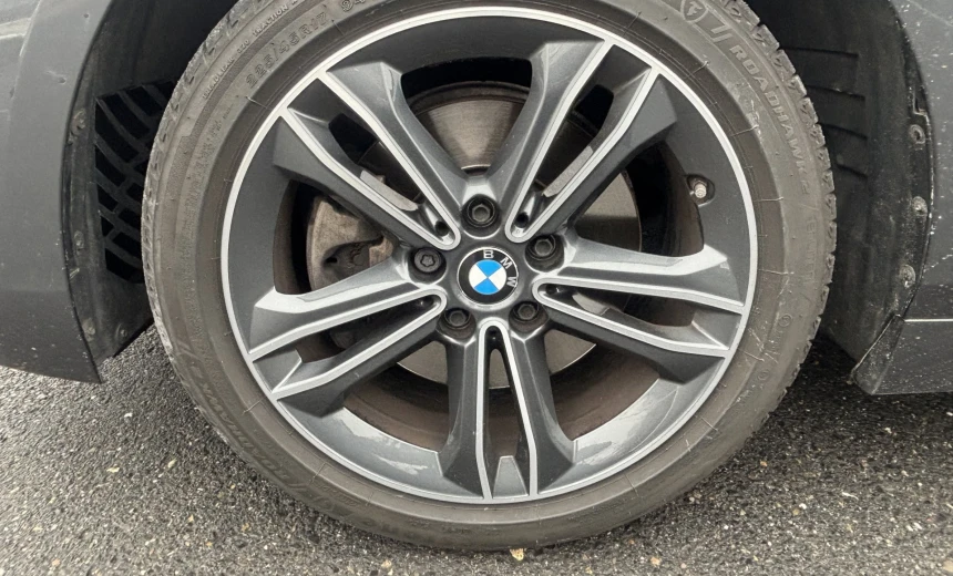BMW 118 2000 Gasoline Automatic Image 4