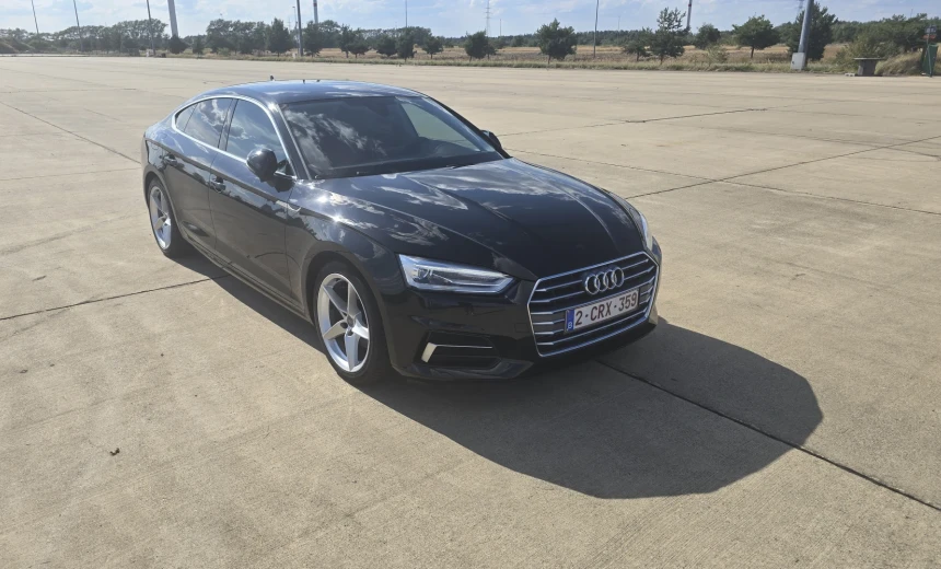 Audi A5 2019 Hybrid Electric/Gasoline Automatic Image 3