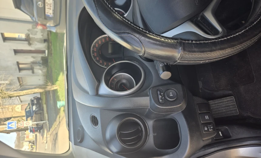 Honda Jazz 2010 Gasoline Manual Image 5