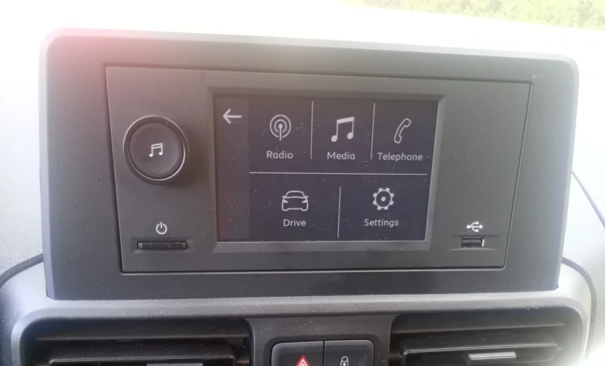 Citroen Berlingo 2021 Gasoline Automatic Image 8