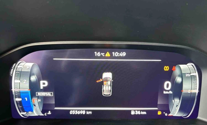 Mitsubishi Outlander 2023 Gasoline Automatic Image 10