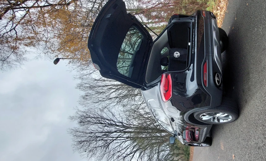 MG EHS 2022 Hybrid Electric/Gasoline Automatic Image 5