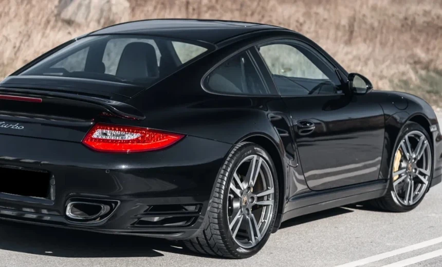 Porsche 997 2009 Gasoline Automatic Image 2