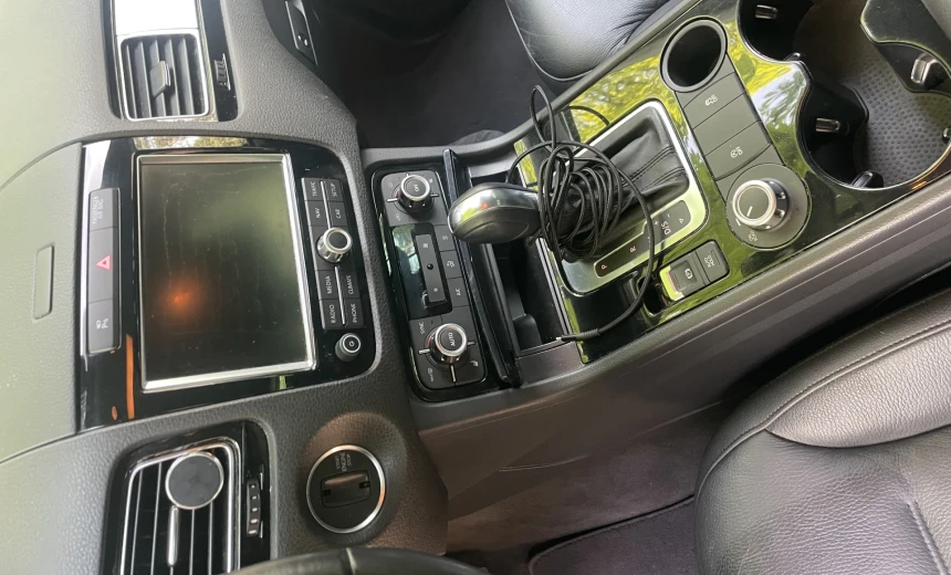 Volkswagen Touareg 2014 Diesel Automatic Image 5