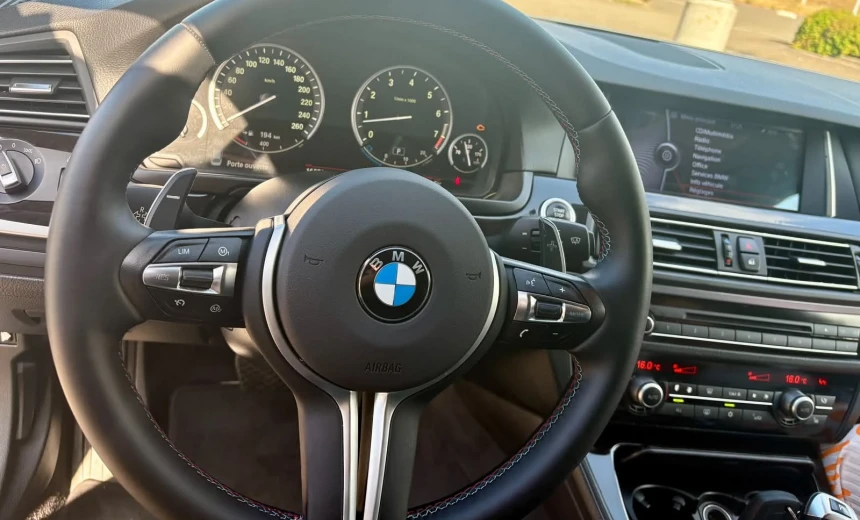 BMW 523 2011 Gasoline Automatic Image 2