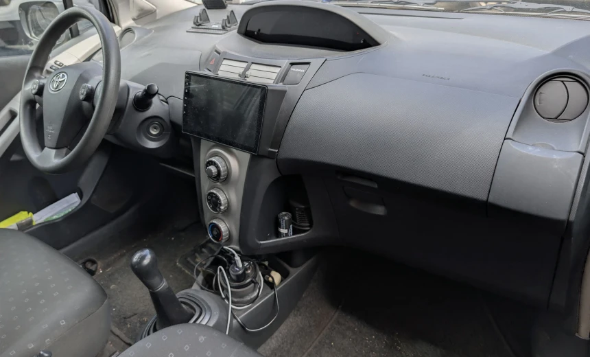 Toyota Yaris 2006 Gasoline Manual Image 11