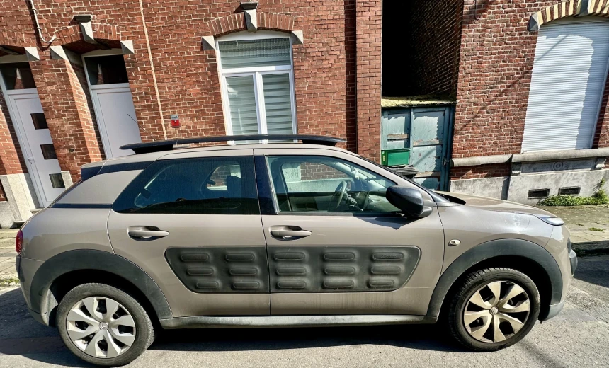 Citroen C4 Cactus 2016 Gasoline Manual Image 0