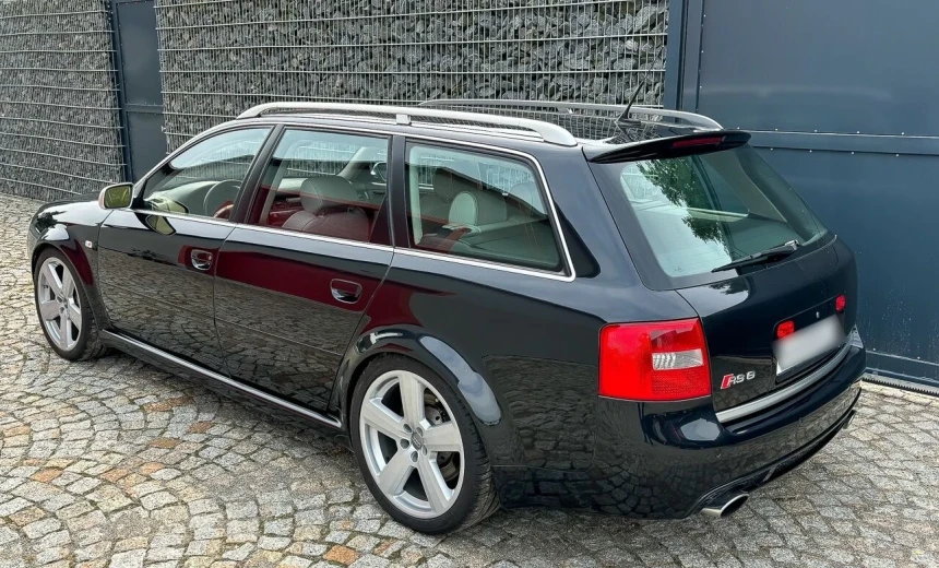 Audi RS6 2003 Gasoline Automatic Image 1
