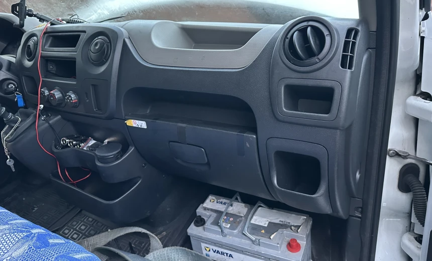 Renault Master 2016 Diesel Manual Image 13