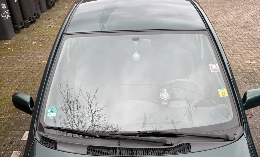 Toyota Yaris 2003 Gasoline Automatic Image 0