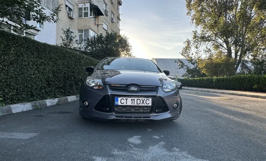 Ford Focus 2014 Gasoline Manual Image 0