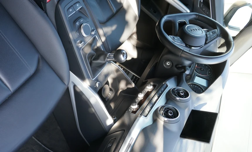 Audi Q2 2017 Gasoline Manual Image 13