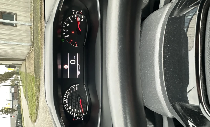 Peugeot 208 2021 Gasoline Manual Image 5