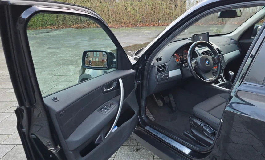 BMW X3 2009 Gasoline Manual Image 7